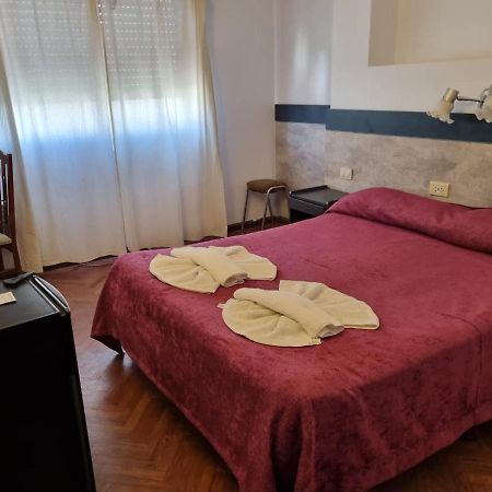 Crystal Hotel Σάλτα Εξωτερικό φωτογραφία