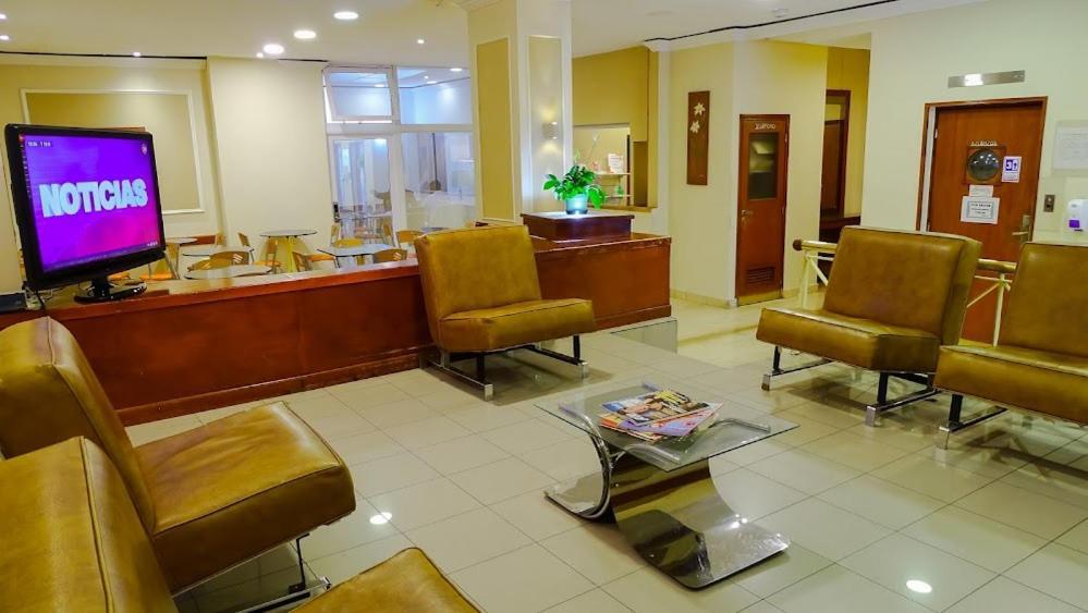 Crystal Hotel Σάλτα Εξωτερικό φωτογραφία