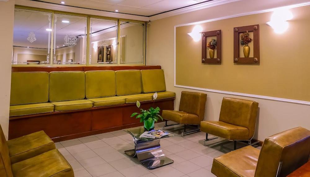 Crystal Hotel Σάλτα Εξωτερικό φωτογραφία