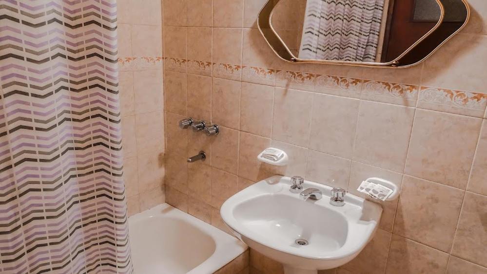 Crystal Hotel Σάλτα Εξωτερικό φωτογραφία